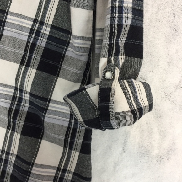 Reitmans Pearl Snap Shirt Womens Med Black Plaid Fitted Western Roll Tab Sleeves - Picture 6 of 14